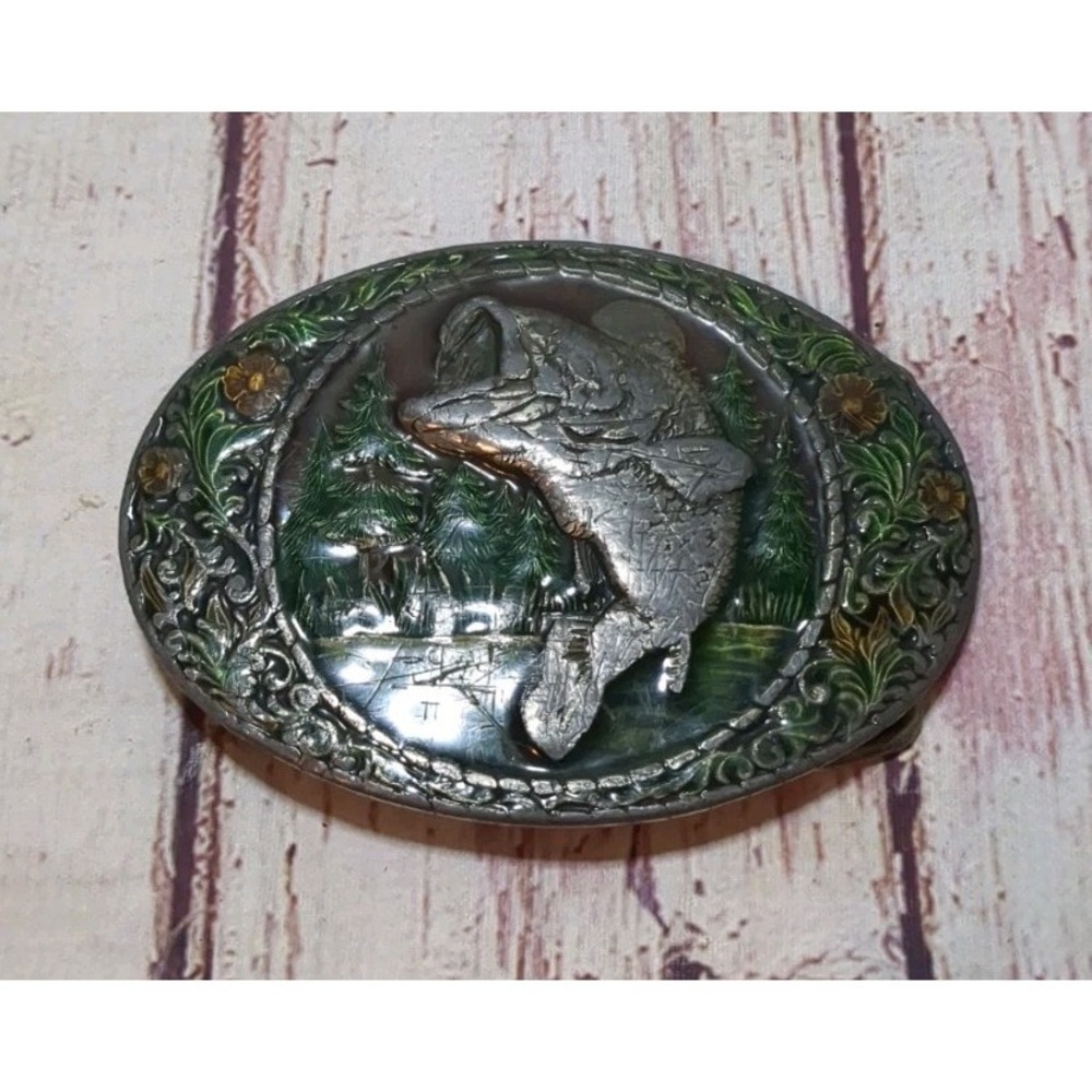 Vintage Indiana Metal Co Large Mouth Bass Fish Out‎ Of Water Belt Buckle